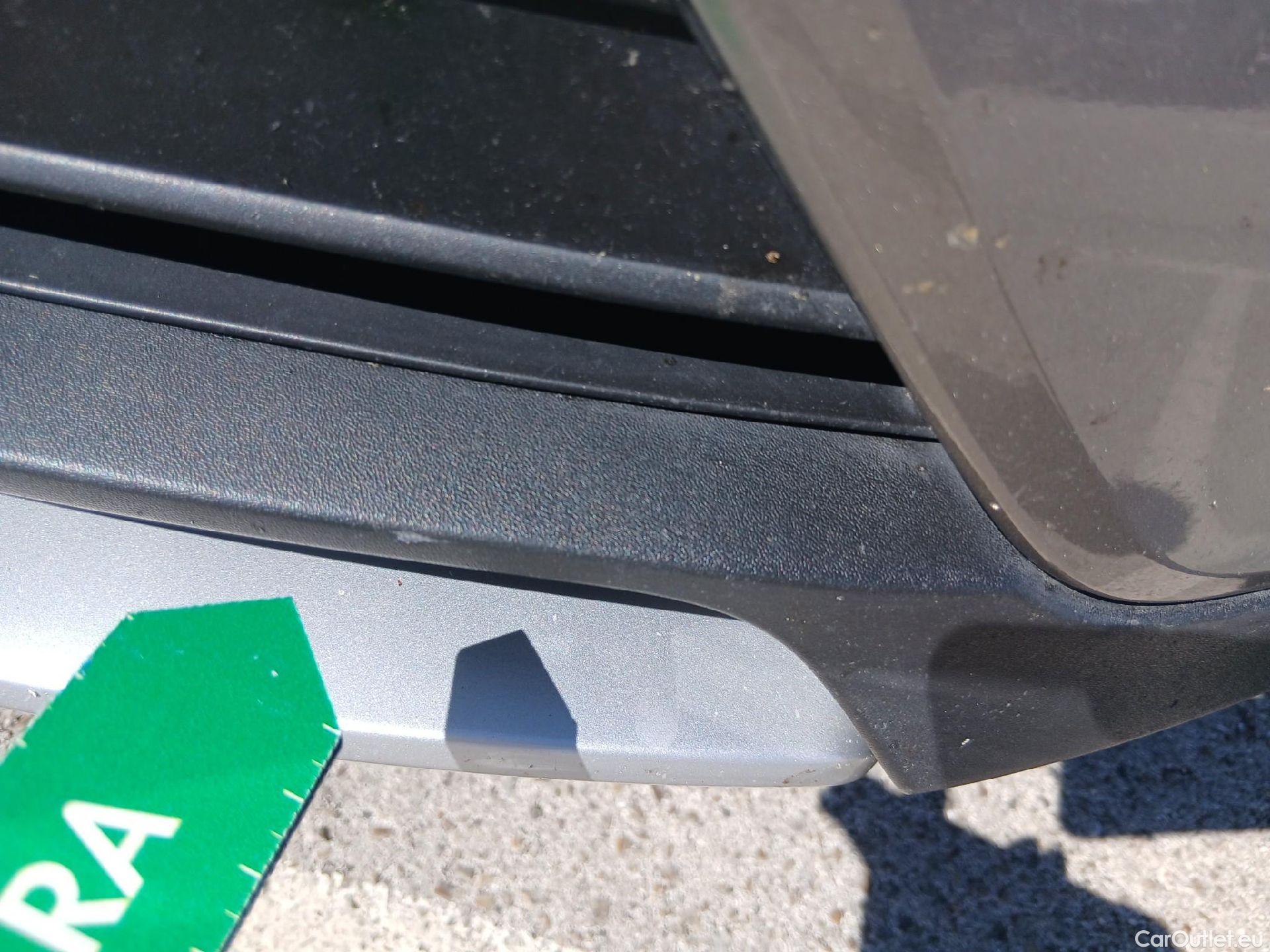  Volvo  XC 40 VOLVO XC40 / 2017 / 5P / todoterreno 1.5 T4 Twin Recharge Inscription Ex Auto #8