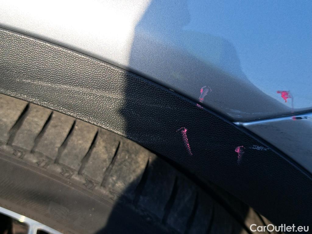  Mercedes  G-Klasee MERCEDES-BENZ GLC Coupé / 2019 / 5P / coupé GLC 300 d 4MATIC #26