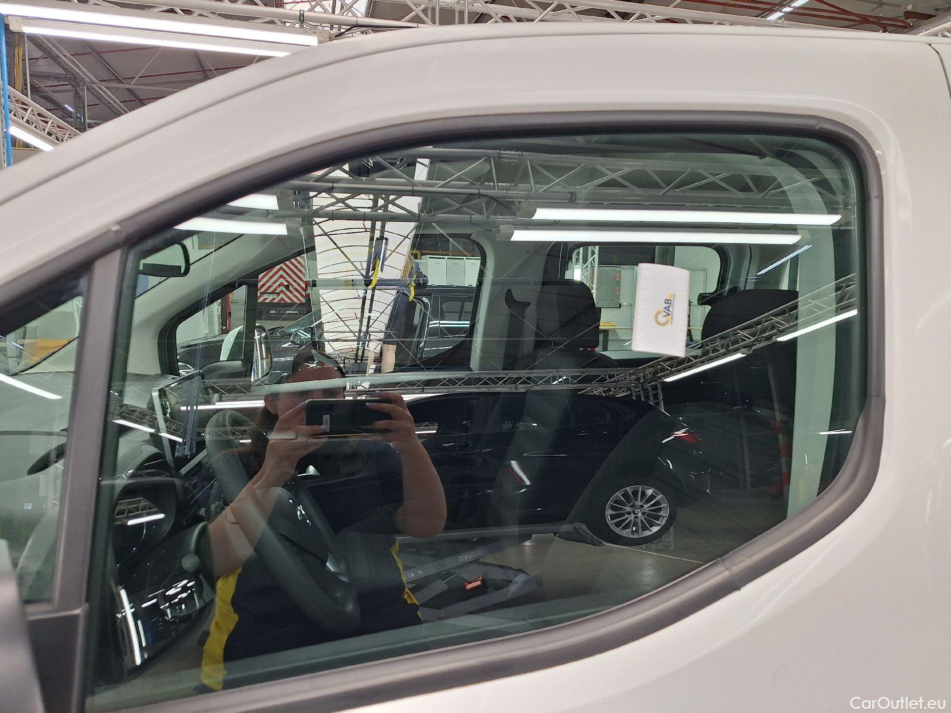  Opel  Combo Opel,  Life '18, Opel  Life 1.2 Turbo Start/Stop Edition L1H1 7pl #6