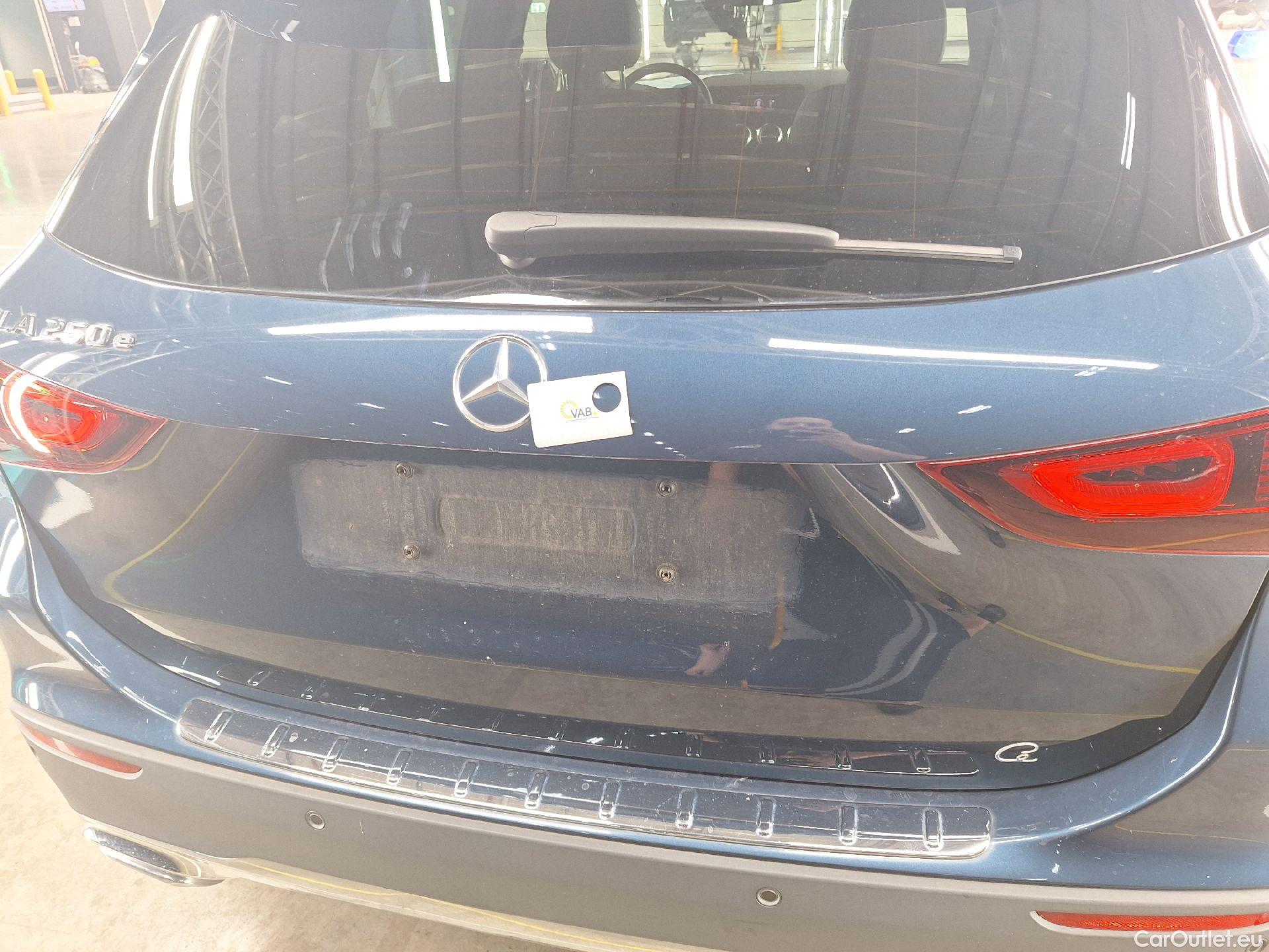  Mercedes  GLA Mercedes,  '20 PHEV, Mercedes-Benz   250e Business Solution 5d #24