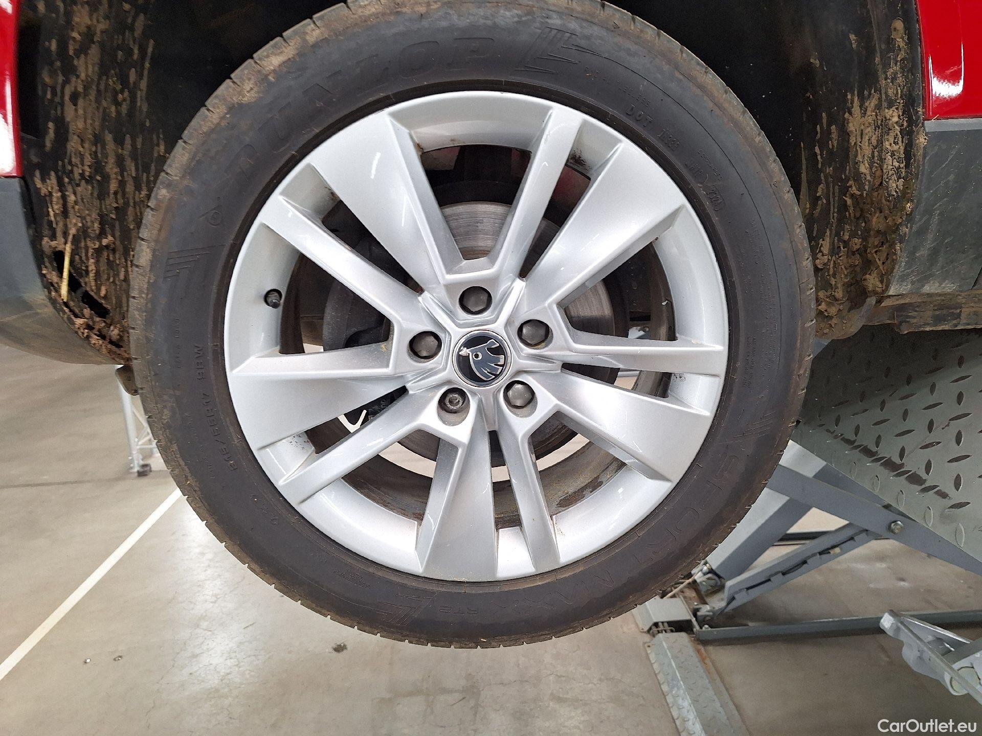  Skoda  Karoq Skoda,  '17, Skoda  1.5 TSI 110kW Style 5d #25