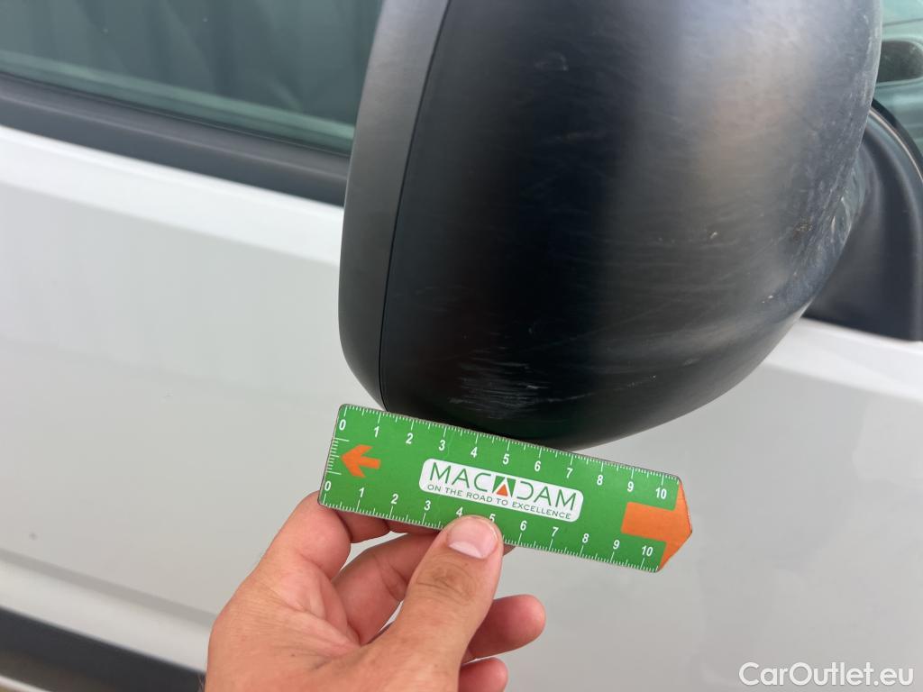  Citroen  Berlingo CITROEN  / 2018 / 4P / combi Talla M BlueHDi 100 S&S LIVE PACK BUSINE #53