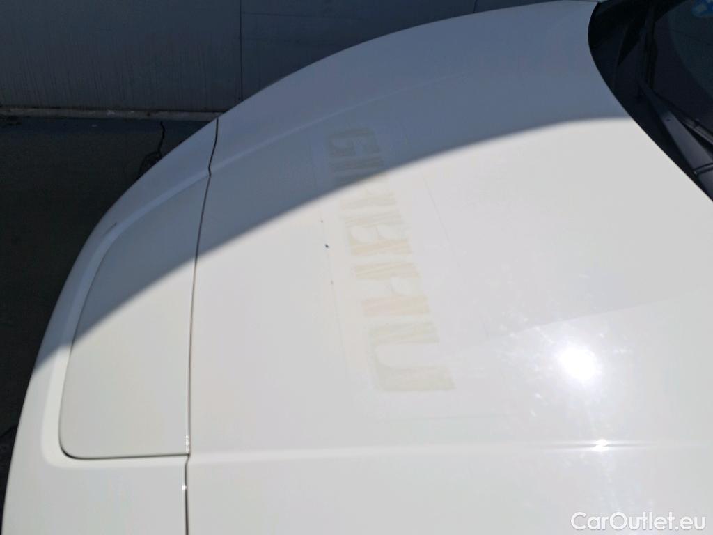  Nissan  Leaf NISSAN  / 2017 / 5P / berlina con portón 40kWh Acenta #1