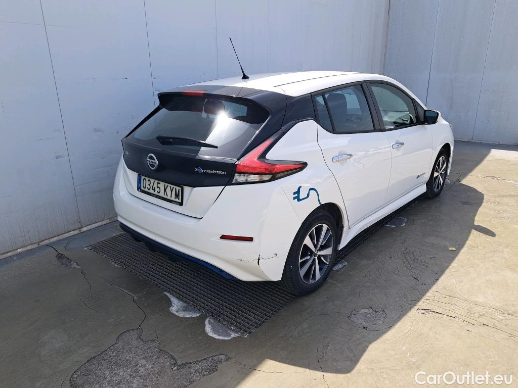  Nissan  Leaf NISSAN  / 2017 / 5P / berlina con portón 40kWh Acenta #15