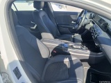  Mercedes  A-Klasse MERCEDES-BENZ Clase A / 2018 / 5P / berlina con portón A 250 e #6
