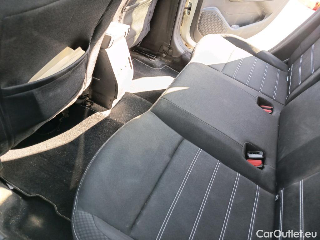  Dacia  Duster DACIA  / 2018 / 5P / todoterreno Comfort TCE 74kW(100CV) ECO-G 4X2 #11