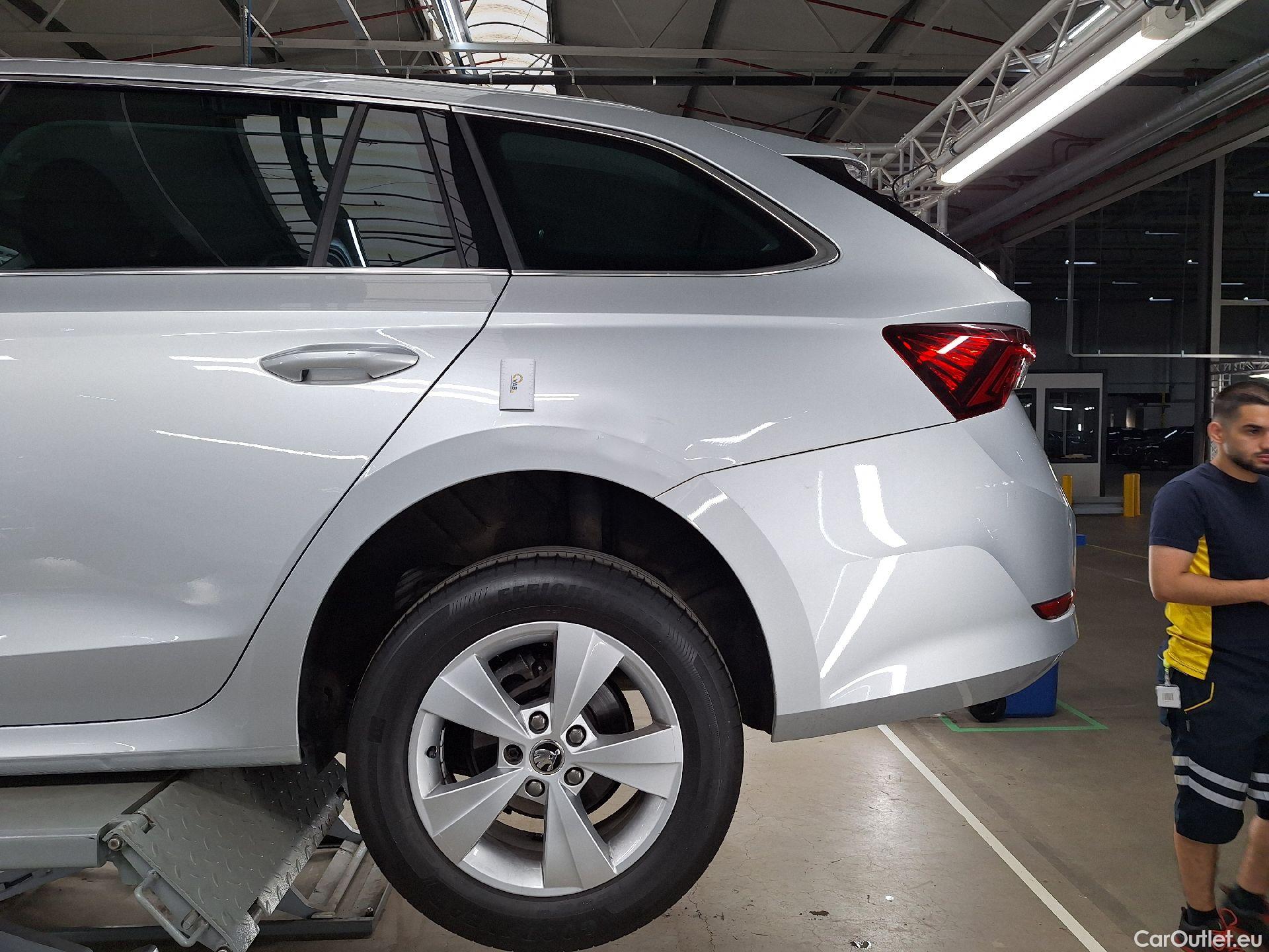 Skoda  Octavia Skoda,  Combi '20, Skoda  Combi 2.0 CRTDI 110kW DSG7 Clever 5d #15