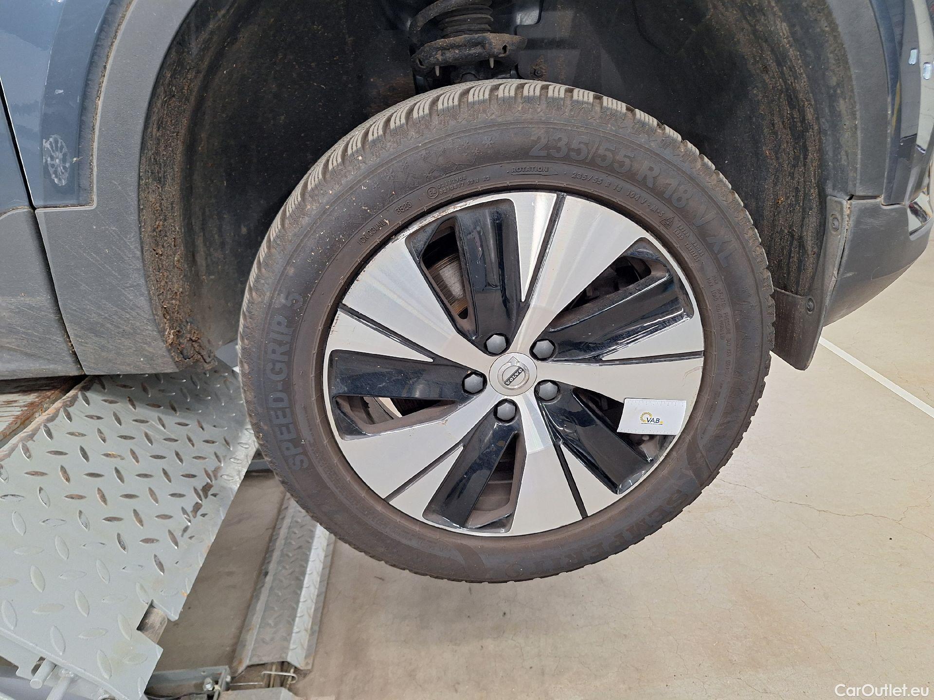  Volvo  XC 40 Volvo, XC40 '17, Volvo XC40 T4 Recharge Geartronic Inscription Expr #69