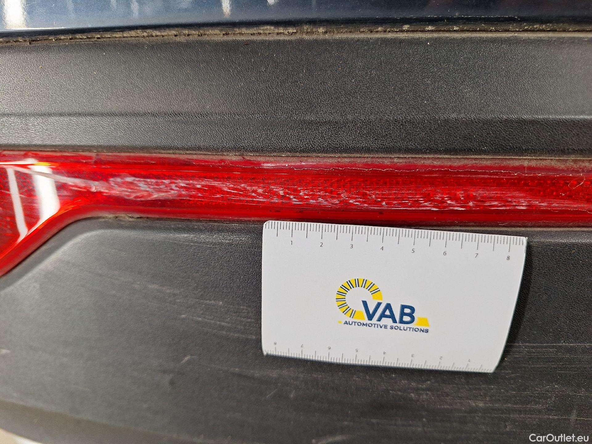  Volvo  XC 40 Volvo, XC40 '17, Volvo XC40 T4 Recharge Geartronic Inscription Expr #49