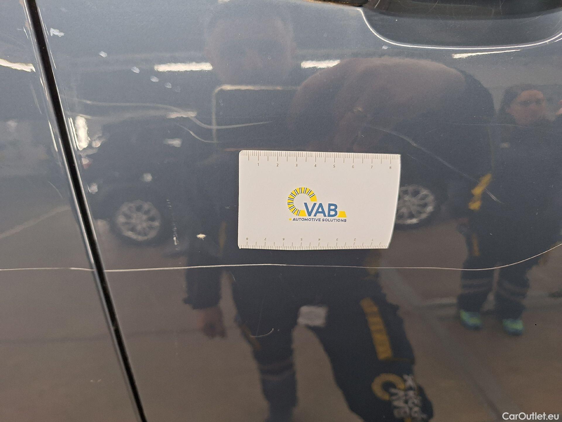  Volvo  XC 40 Volvo, XC40 '17, Volvo XC40 T4 Recharge Geartronic Inscription Expr #56