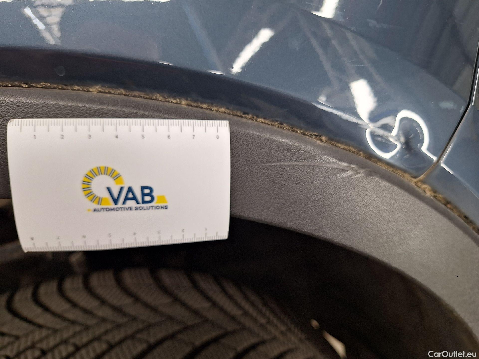  Volvo  XC 40 Volvo, XC40 '17, Volvo XC40 T4 Recharge Geartronic Inscription Expr #68