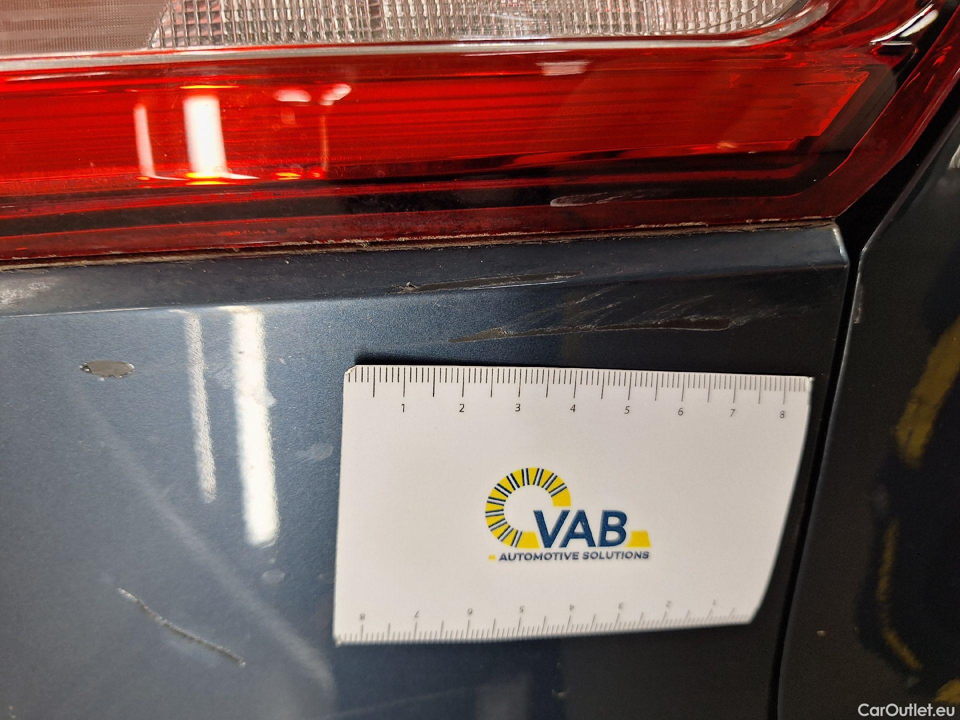  Volvo  XC 40 Volvo, XC40 '17, Volvo XC40 T4 Recharge Geartronic Inscription Expr #41