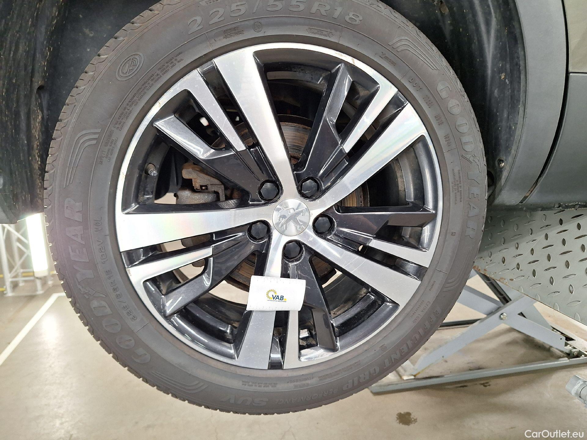  Peugeot  5008 Peugeot,  '16, Peugeot  1.5 BlueHDi 96kW S&S Allure 5d 7pl #44