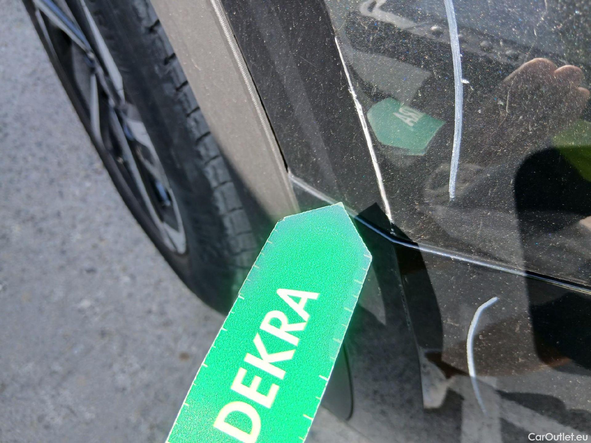  KIA  Sportage KIA  / 2022 / 5P / todoterreno 1.6 T-GDi HEV 171kW (230CV) Drive 4X2 #39