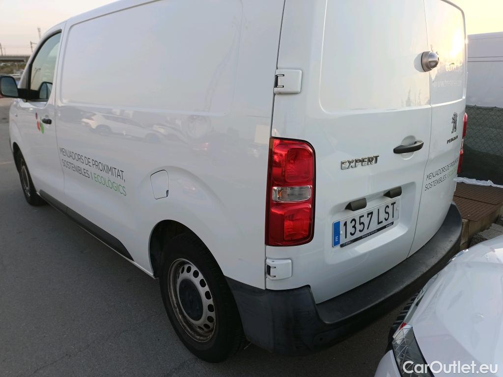  Peugeot  Expert PEUGEOT  / 2016 / 4P / furgón Furgón Premium 1.5 BlueHDi 100 Standard (AC) #28