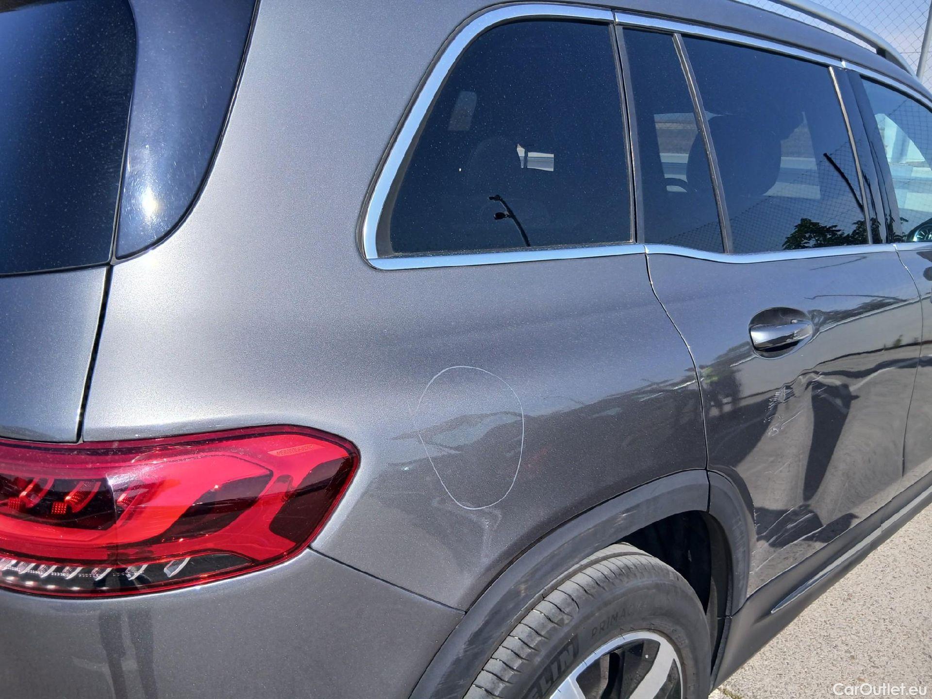  Mercedes  GLB MERCEDES-BENZ  / 2019 / 5P / todoterreno 2.0  200 D DCT 110KW (150CV) (AC) #28