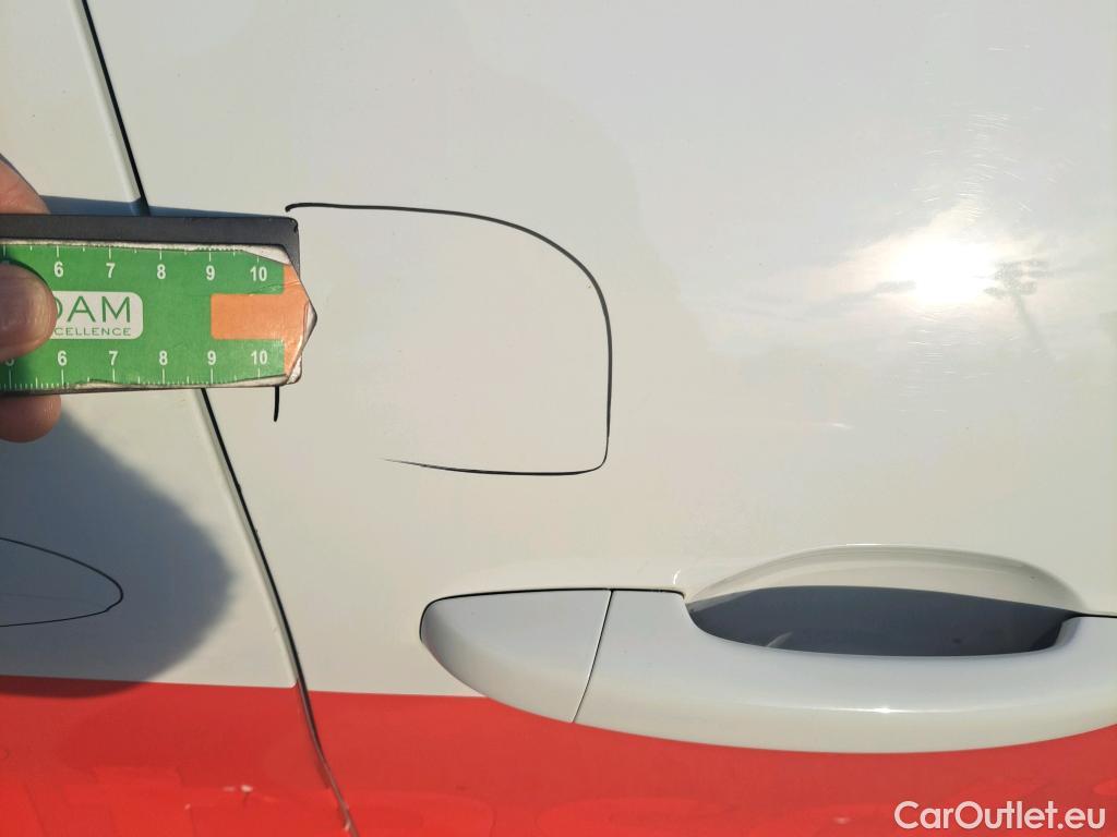  Renault  Captur RENAULT  / 2020 / 5P / todoterreno equilibre TCe 74 kW (100CV) GLP #2