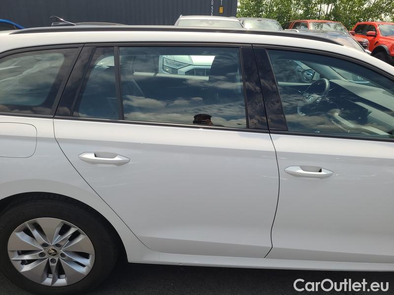  Skoda  Octavia  Combi (NX3)(2020) Oct.C.2.0 TDI 110 Ambition #15