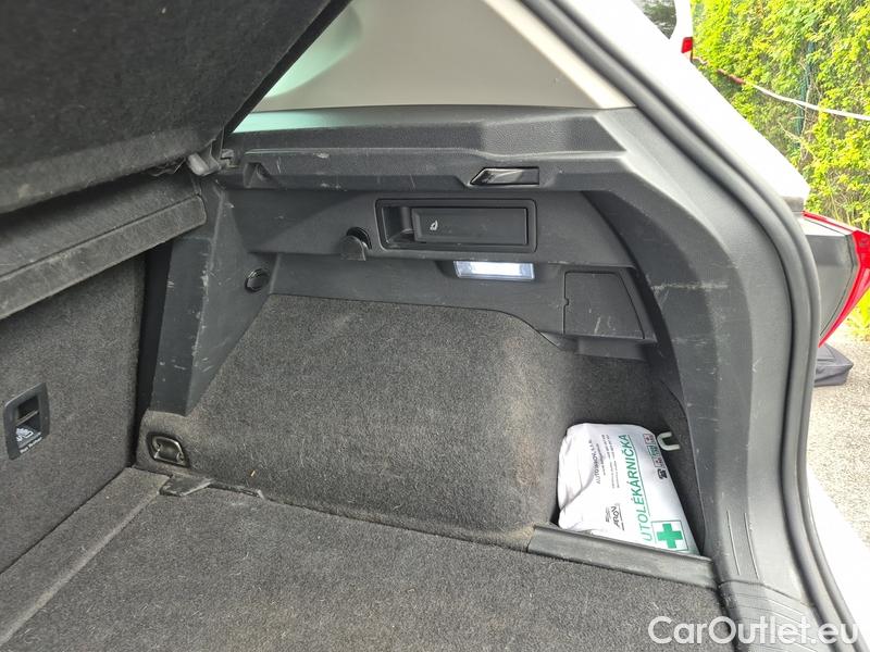  Volkswagen  Tiguan  (AX1)(2020) Tig.1.5TSI 110 Elegance AT #9