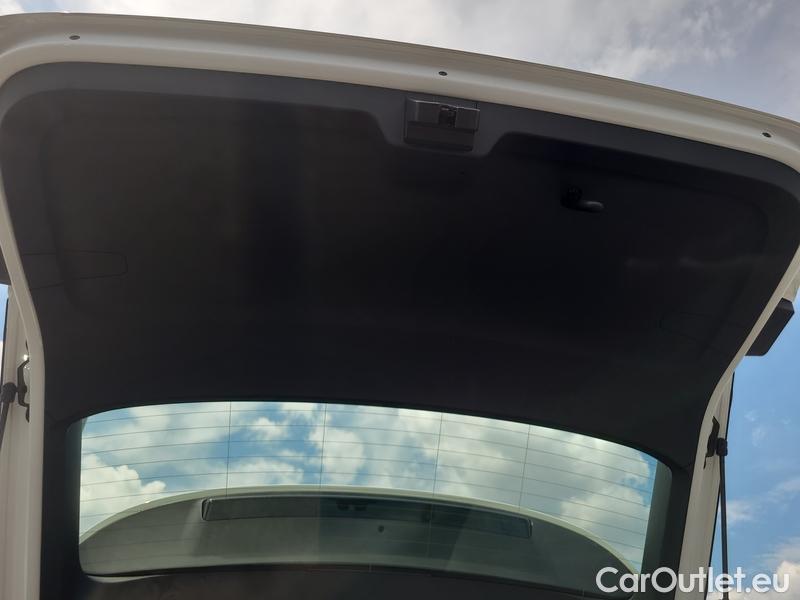  Skoda  Octavia  Combi (NX3)(2020) Oct.C.2.0 TDI 110 Ambition #11