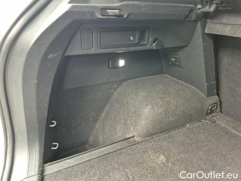  Volkswagen  Tiguan  (AX1)(2020) Tig.1.5TSI 110 Elegance AT #10
