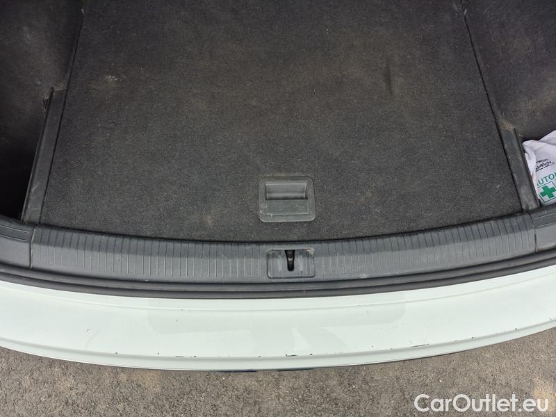  Volkswagen  Tiguan  (AX1)(2020) Tig.1.5TSI 110 Elegance AT #6