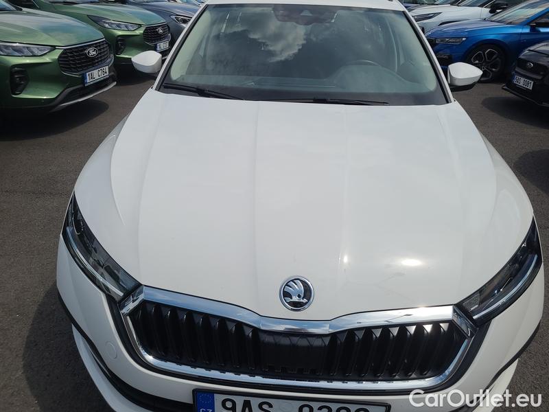  Skoda  Octavia  Combi (NX3)(2020) Oct.C.2.0 TDI 110 Ambition #3