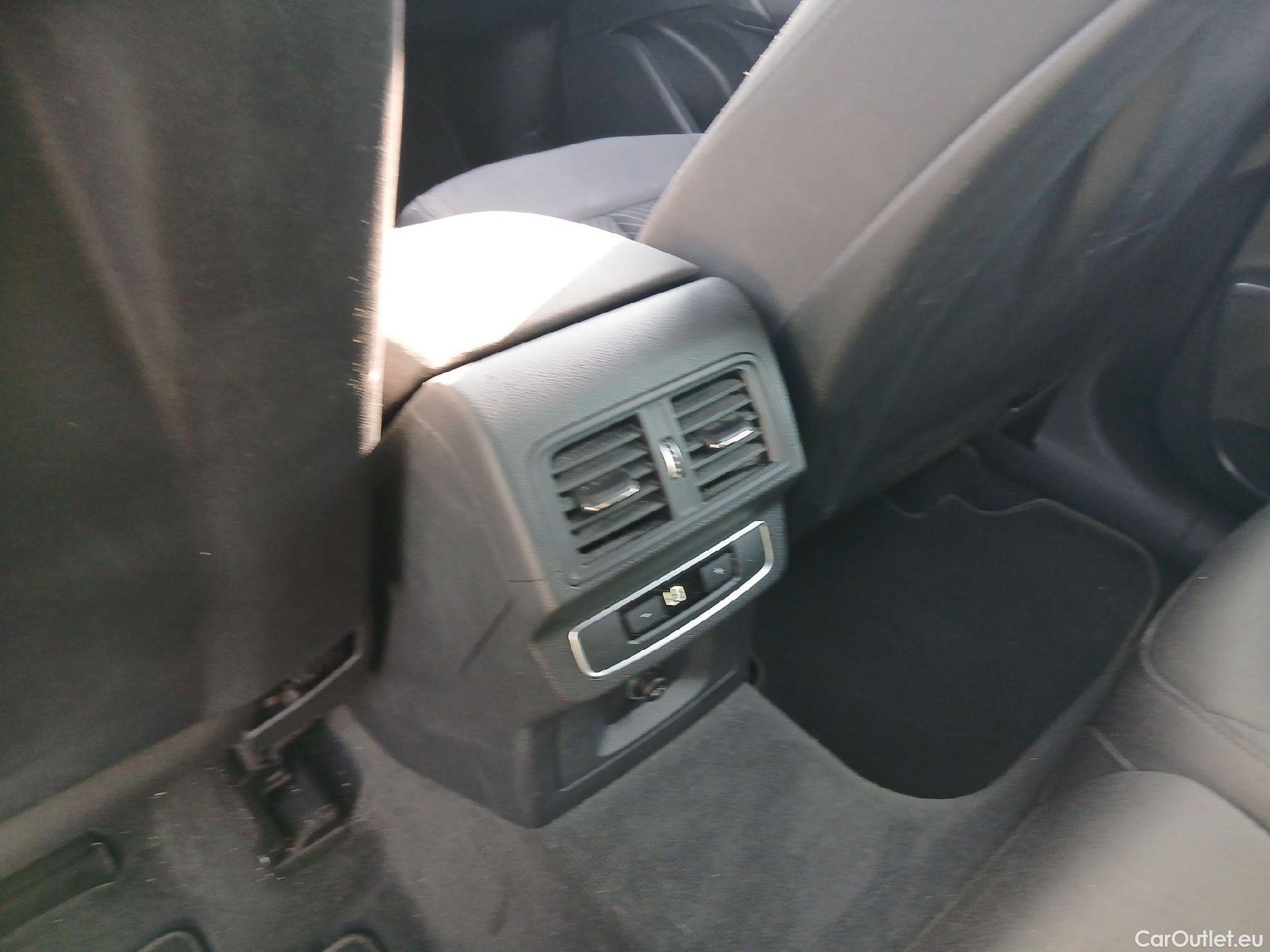  Audi  Q5 AUDI  / 2020 / 5P / todoterreno Advanced 35 TDI 120kW S tronic (AC3) #26