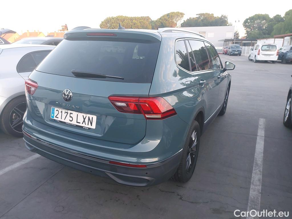  Volkswagen  Tiguan VOLKSWAGEN  Allspace / 2021 / 5P / todoterreno Life 2.0 TDI 110kW (150CV) DSG #23