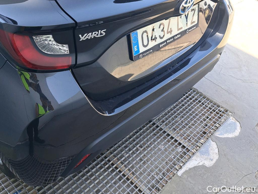  Toyota  Yaris TOYOTA  1.5 120H Business Plus #1