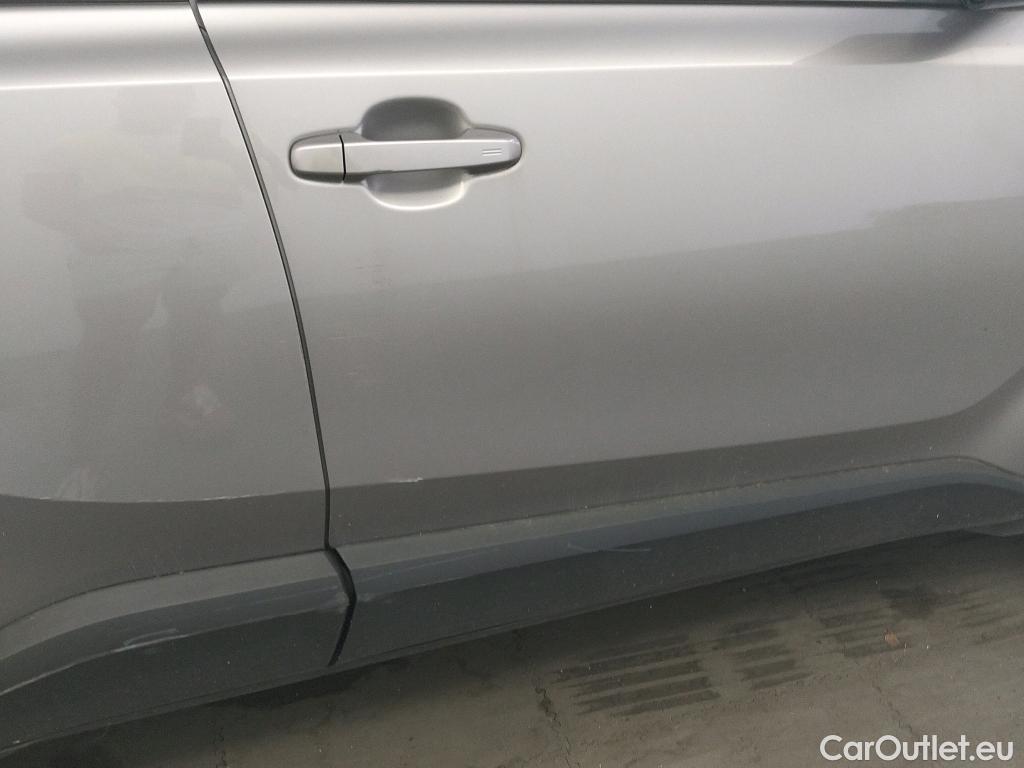  Toyota  C-HR TOYOTA  / 2016 / 5P / todoterreno 1.8 125H Advance (CX) #13