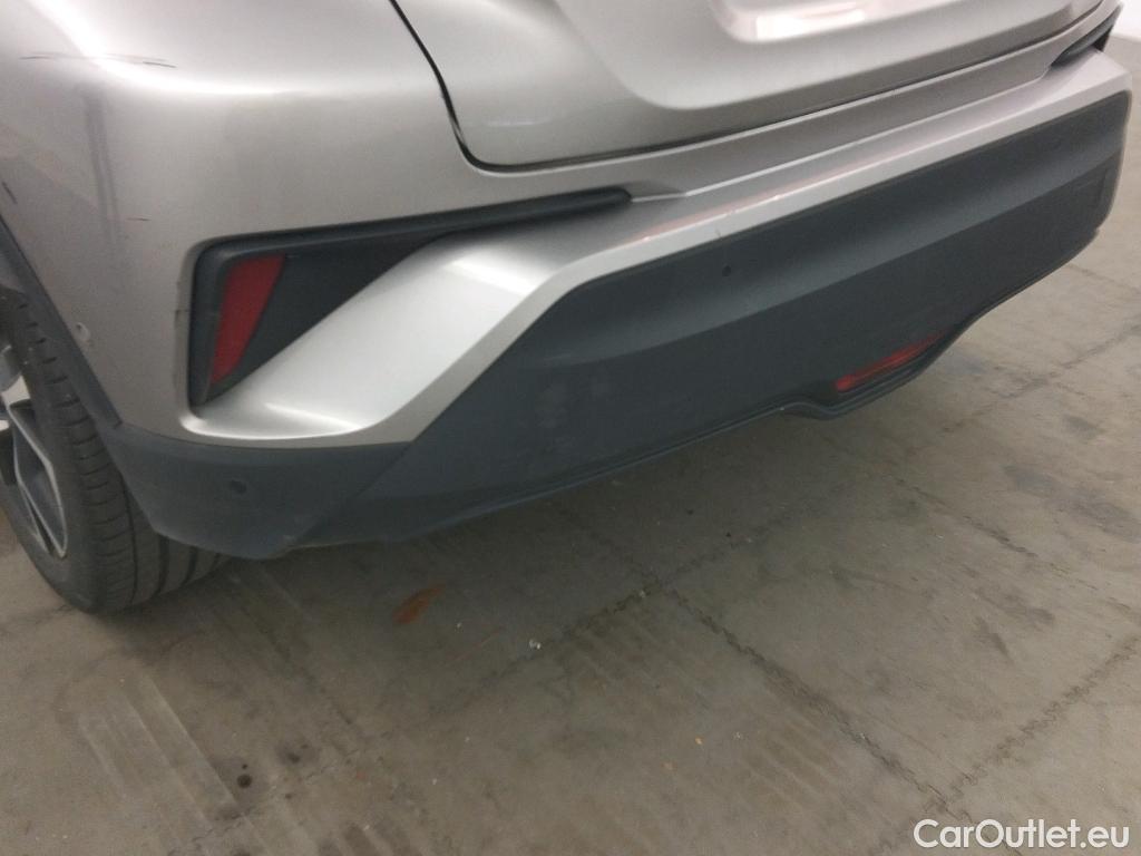  Toyota  C-HR TOYOTA  / 2016 / 5P / todoterreno 1.8 125H Advance (CX) #19