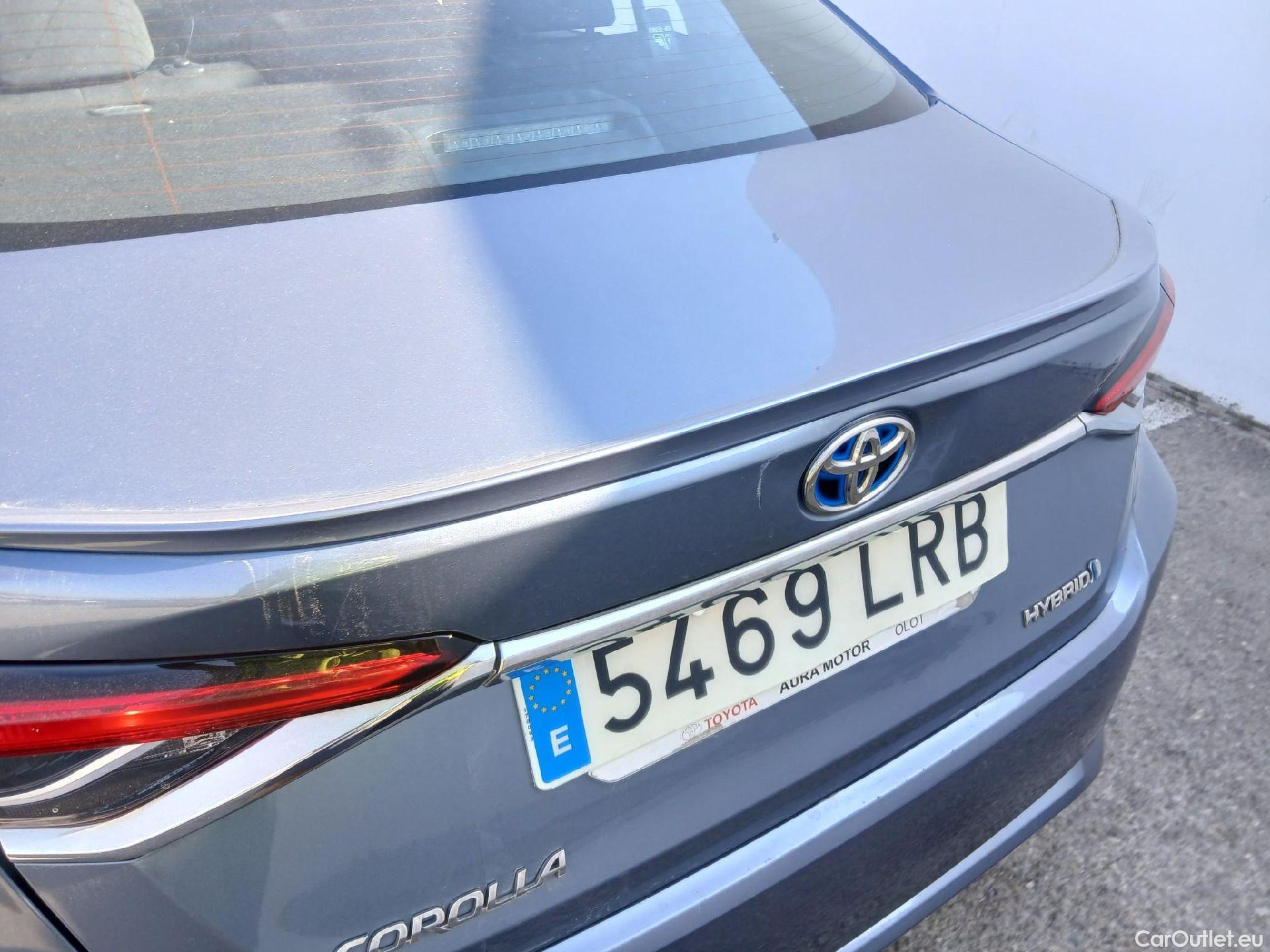  Toyota  Corolla TOYOTA  / 2019 / 4P / sedán 1.8 125H BUSINESS P E-CVT SEDAN Rueda Re #15