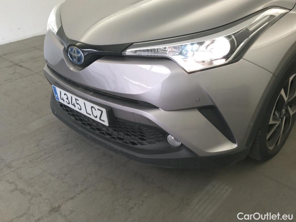  Toyota  C-HR TOYOTA  / 2016 / 5P / todoterreno 1.8 125H Advance (CX) #23