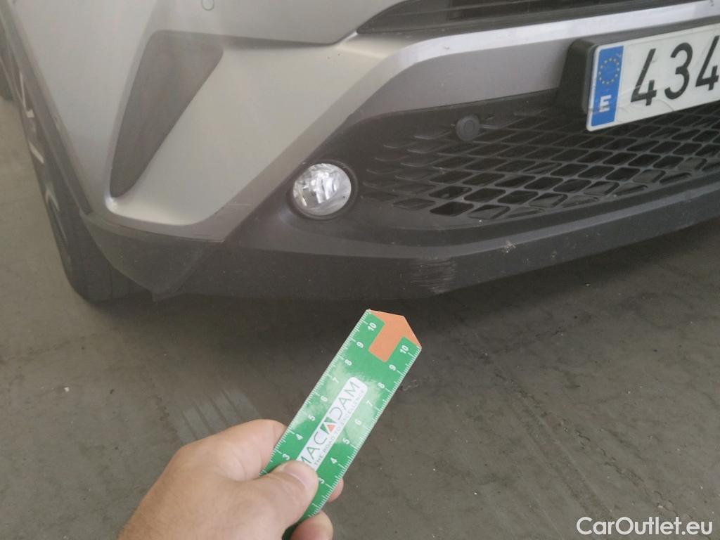  Toyota  C-HR TOYOTA  / 2016 / 5P / todoterreno 1.8 125H Advance (CX) #28