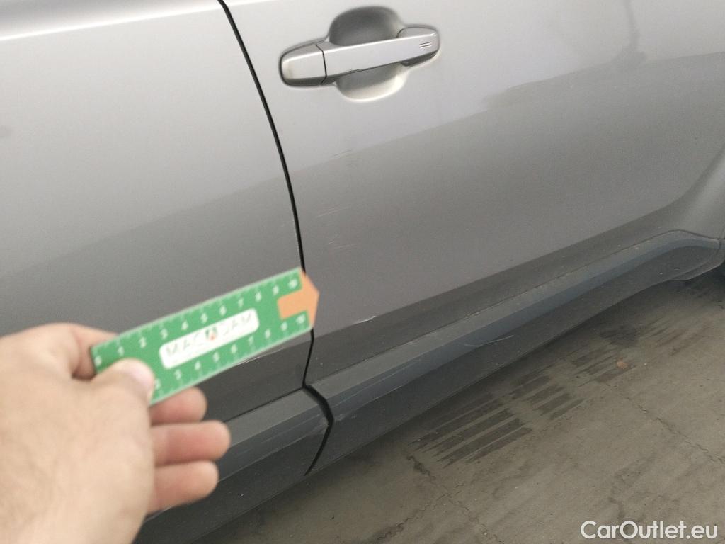  Toyota  C-HR TOYOTA  / 2016 / 5P / todoterreno 1.8 125H Advance (CX) #14