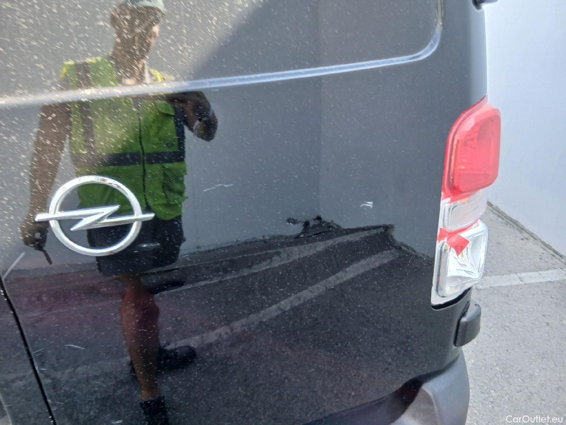  Opel  Vivaro OPEL  / 2019 / 4P / furgón 1.5 Diésel 74kW (100CV) S Std Express #19