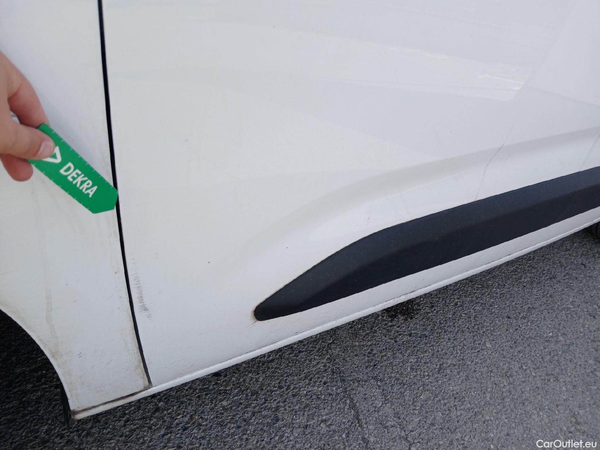  Citroen  Berlingo CITROEN  / 2018 / 3P / furgón derivado de turismo Talla M BlueHDi 100 CONTROL #29