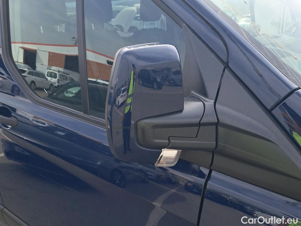  Ford  Transit FORD  Custom / 2012 / 4P / combi Kombi 2.0 TDCI 110kW 340 L2 Trend Auto #19