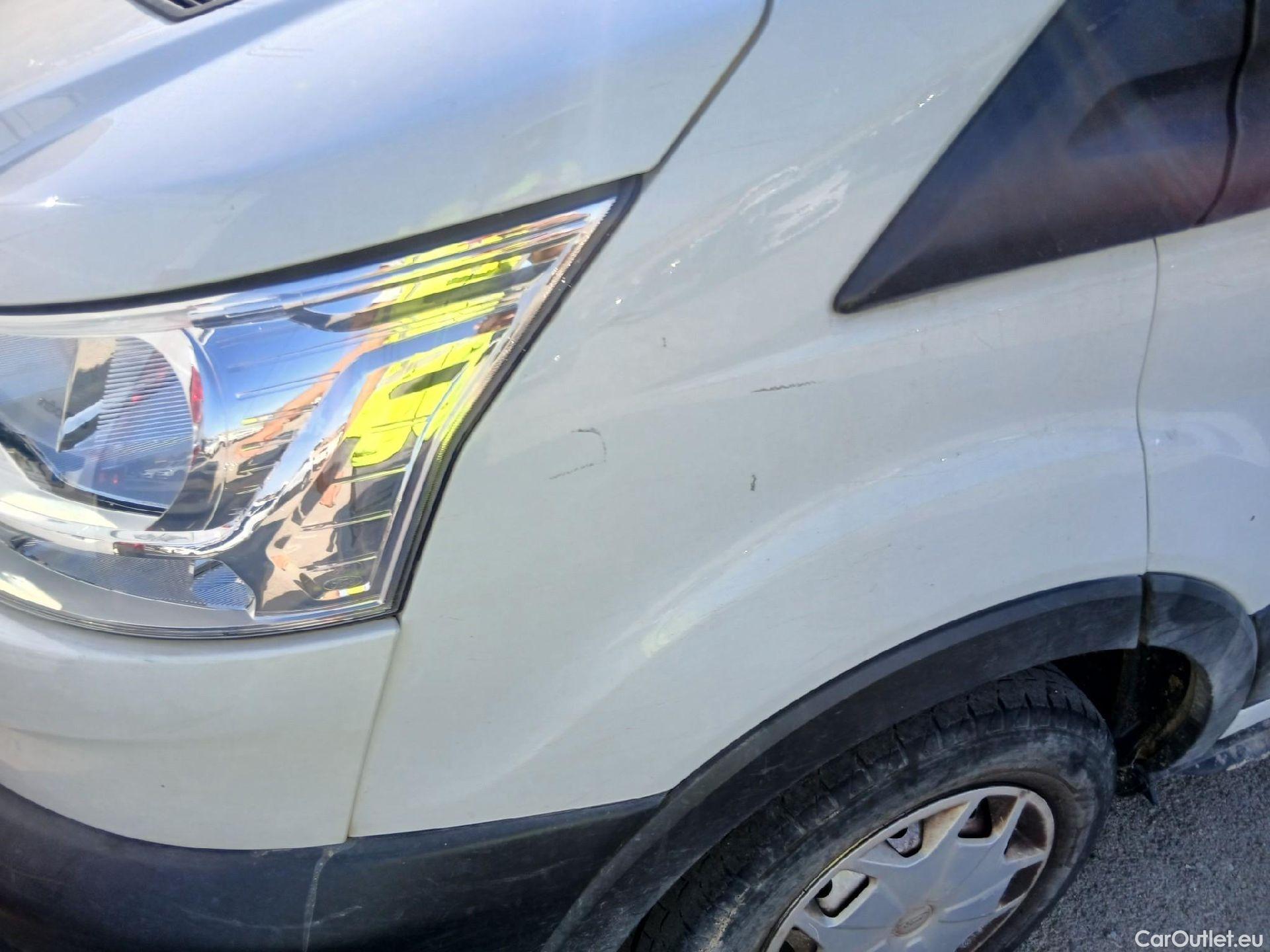  Ford  Transit FORD  / 2013 / 4P / furgón 310 96kW L2H2 Van Trend FWD MHEV #5