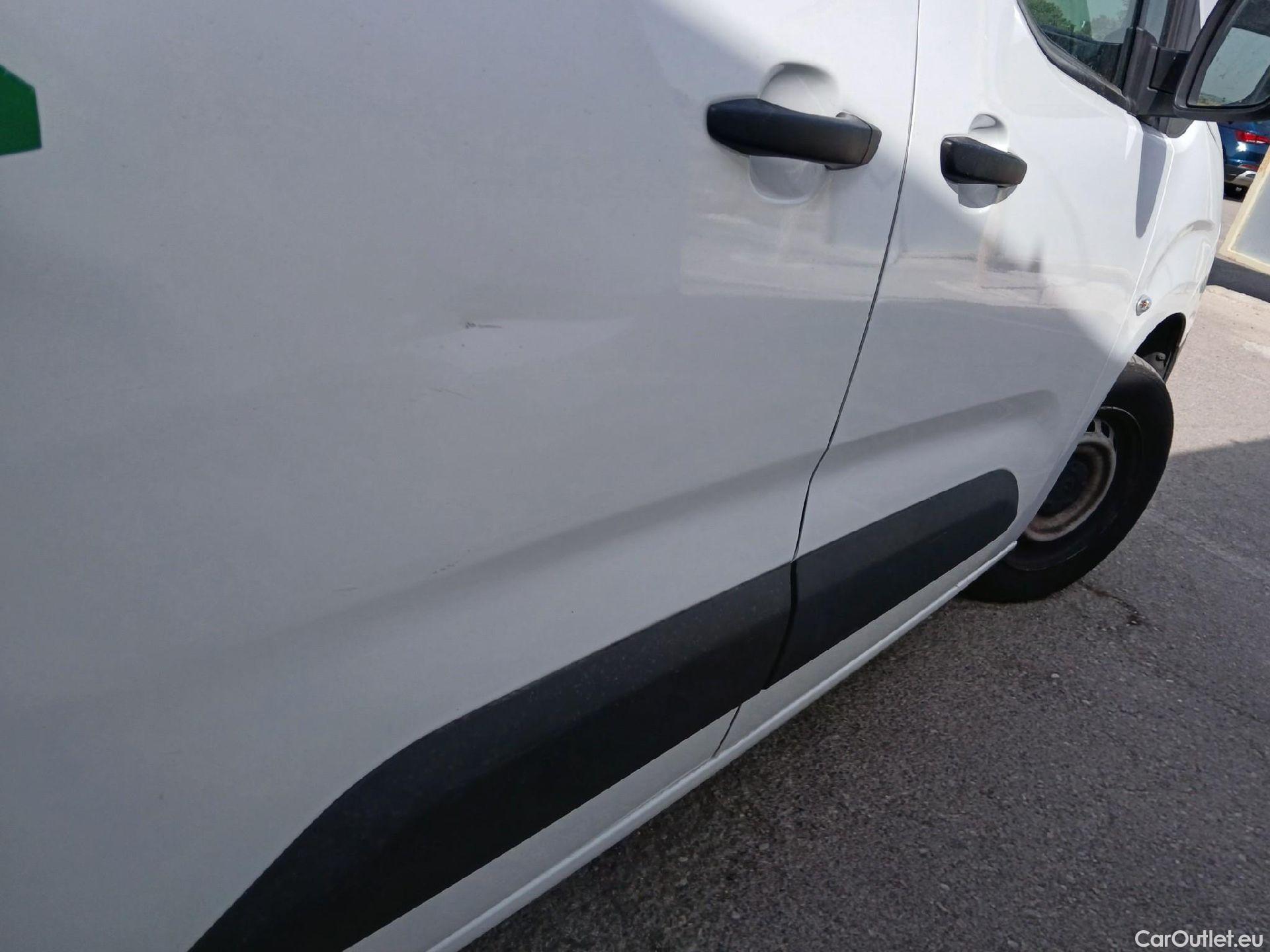  Citroen  Berlingo CITROEN  / 2018 / 3P / furgón derivado de turismo Talla M BlueHDi 100 CONTROL #54