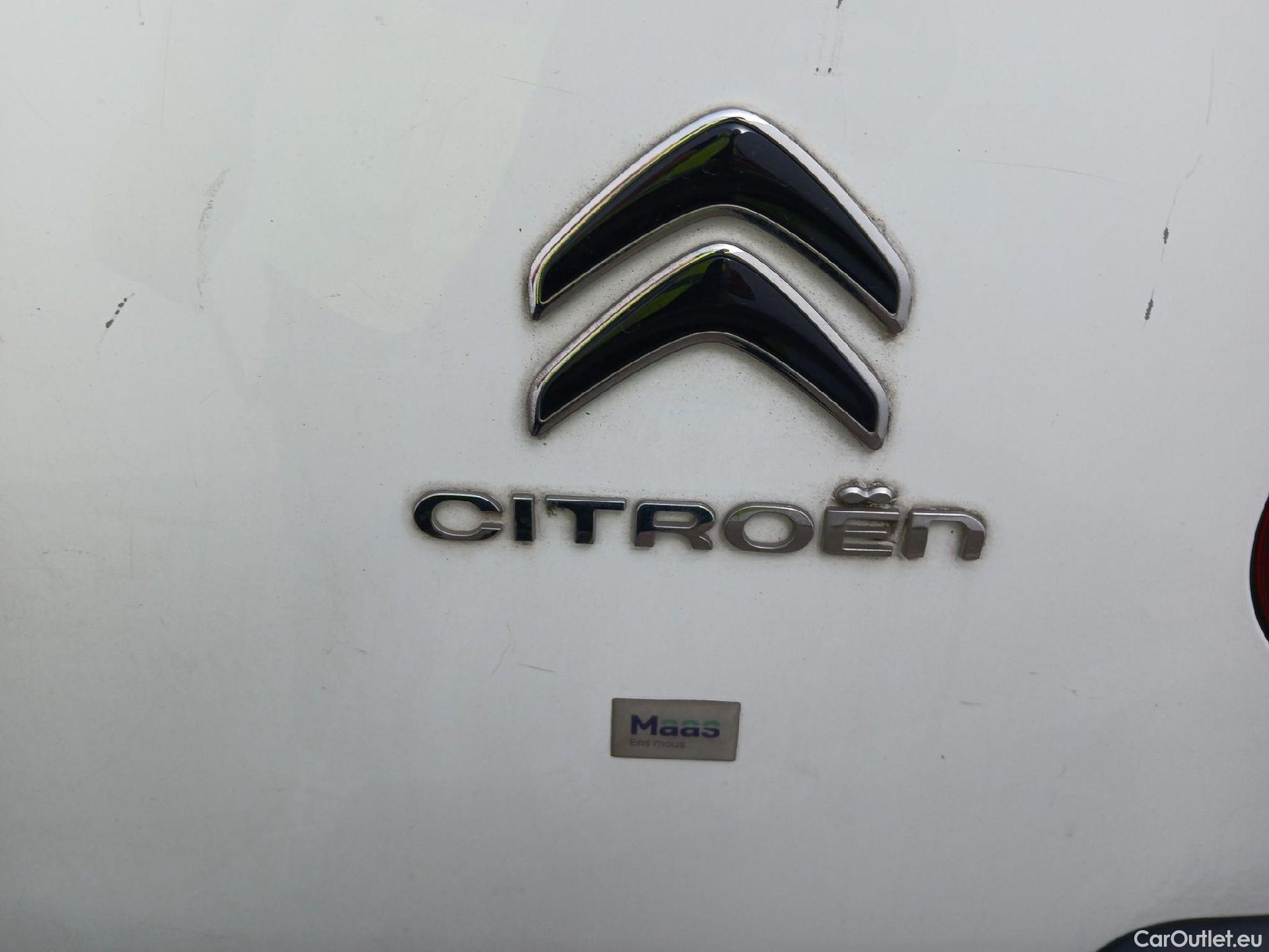  Citroen  Berlingo CITROEN  / 2018 / 3P / furgón derivado de turismo Talla M BlueHDi 100 CONTROL #51