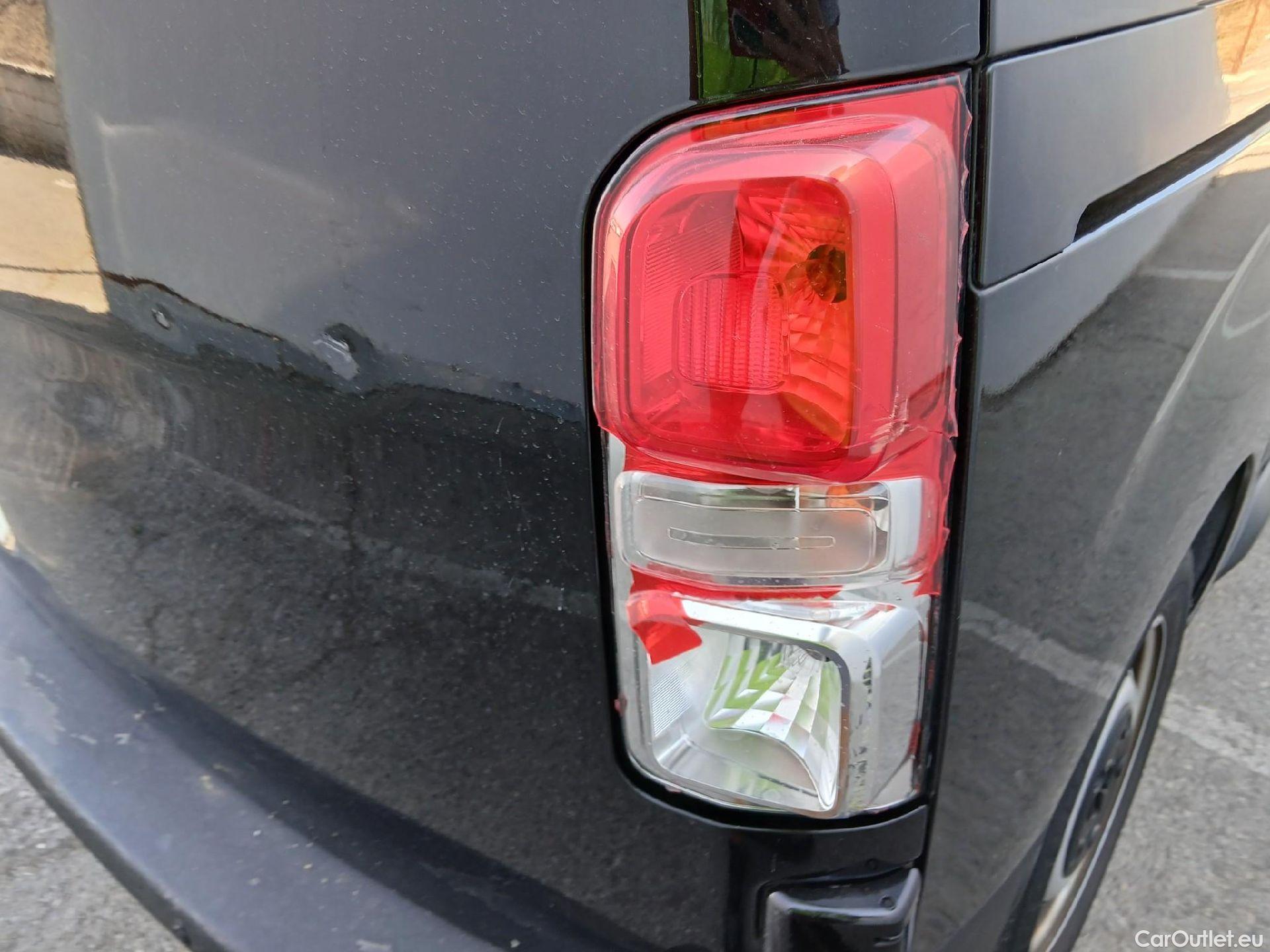  Opel  Vivaro OPEL  / 2019 / 4P / furgón 1.5 Diésel 74kW (100CV) S Std Express #22