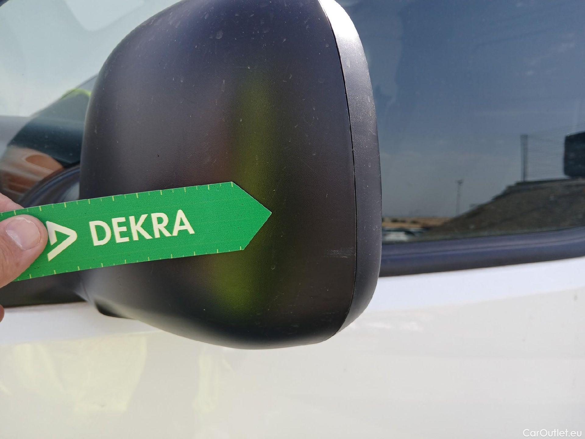  Citroen  Berlingo CITROEN  / 2018 / 3P / furgón derivado de turismo Talla M BlueHDi 100 CONTROL #32