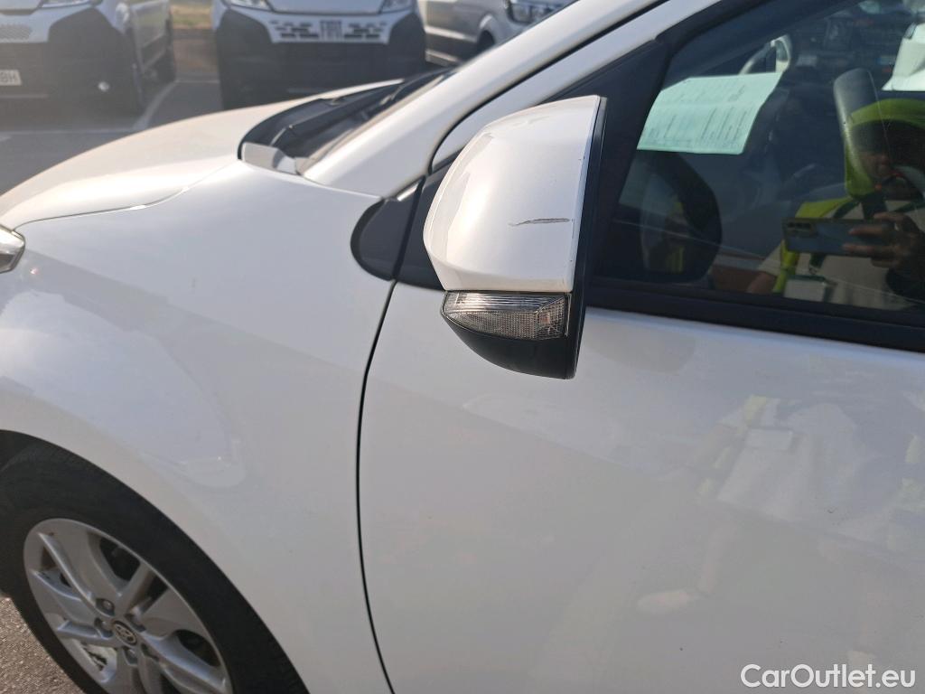  Toyota  Yaris TOYOTA  / 2020 / 5P / berlina comercial / 1.5 120H Business Plus (IND) #21