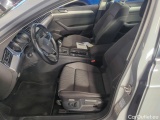  Volkswagen  Passat Volkswagen  2.0 TDI EVO 150 KM 6 biegów Business 4d #13