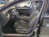  Volkswagen  Passat Volkswagen  2.0 TDI EVO 150 KM DSG Elegance 4d #13