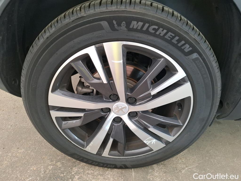  Peugeot  3008  Allure Pack 1.5 HDi 130CV BVA8 E6d #17
