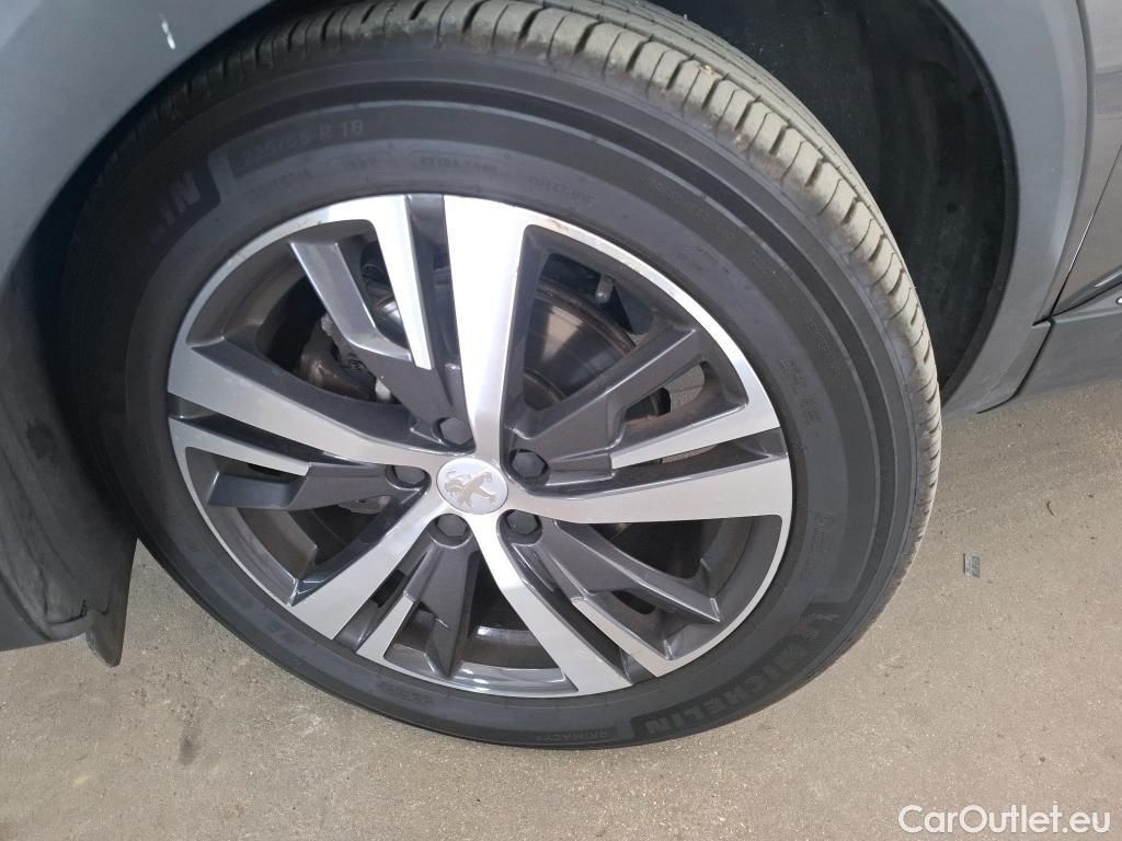  Peugeot  3008  Allure Pack 1.5 HDi 130CV BVA8 E6d #5