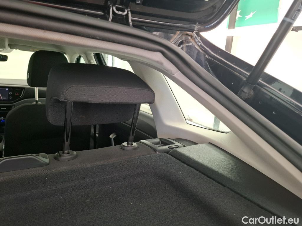  Volkswagen  Taigo VOLKSWAGEN  / 2021 / 5P / SUV 1.0 TSI 95 Life #9